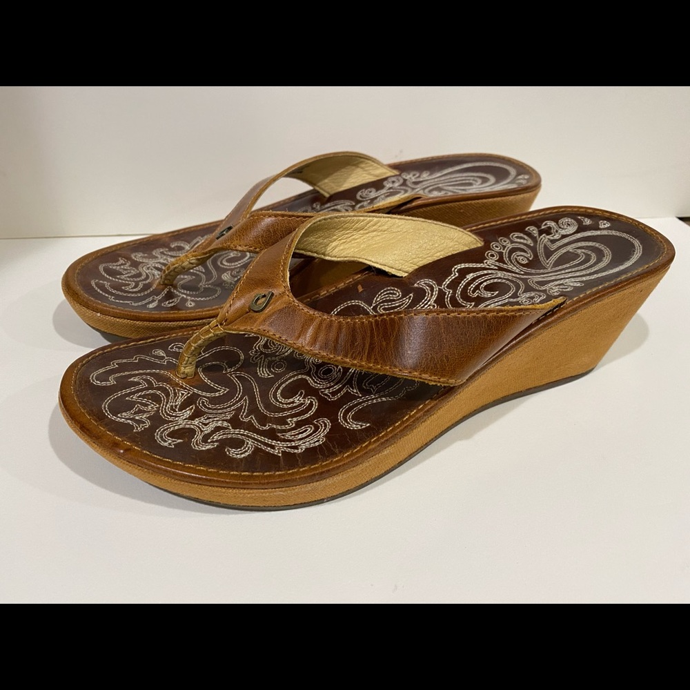 OluKai Kaula Lio wedge sandals leather